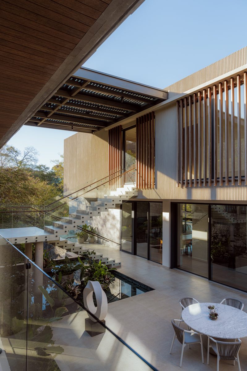Casa Continuum — residential architecture, Peninsula Papagayo, Costa Rica